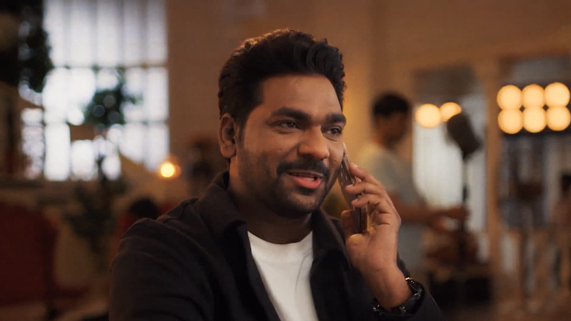 Zakir khan on a phonecall