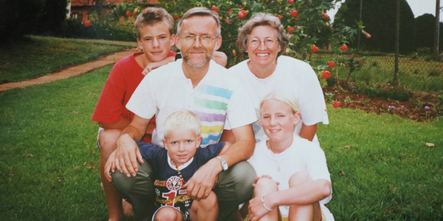 Rolf og Beate Vollsnes Ekenes med familie