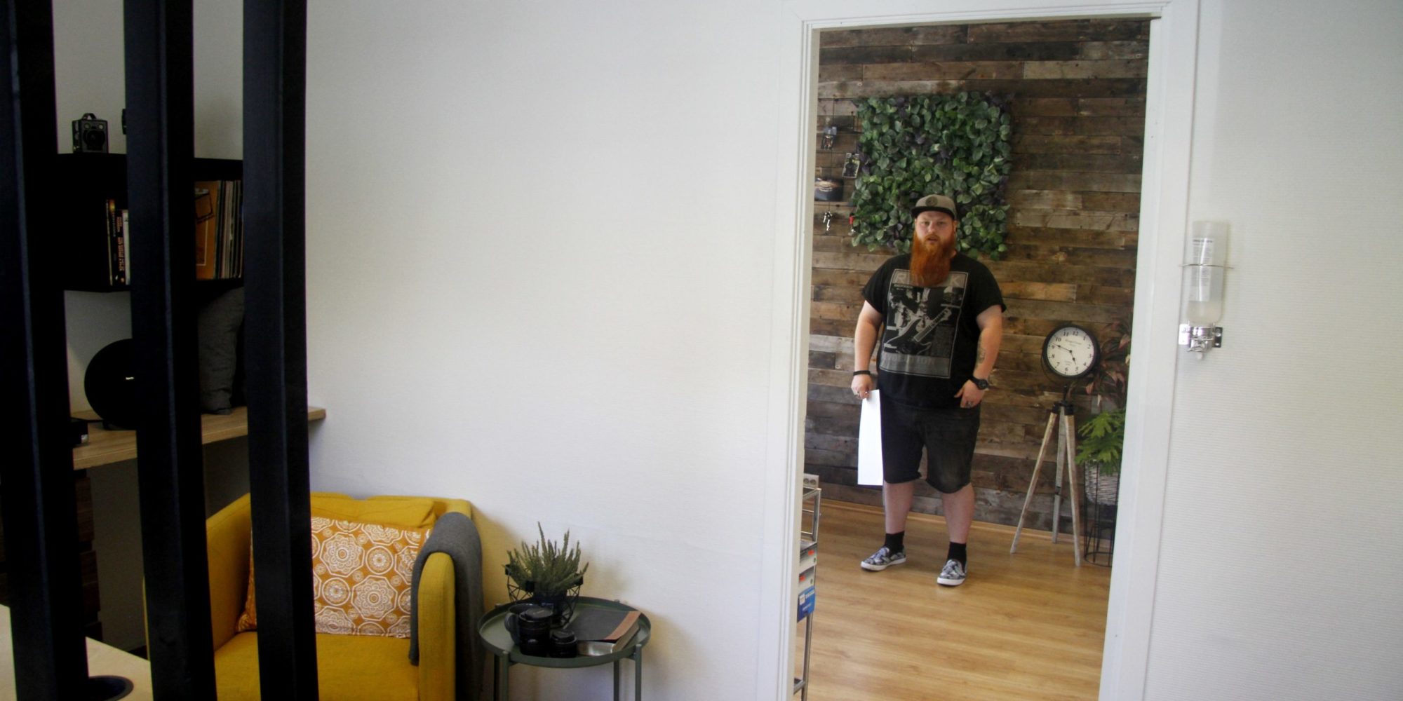 Raymond Bicaglia Nesse i tatoveringsstudioet