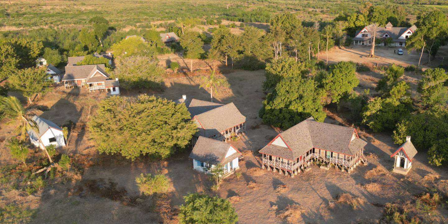 Jordbruksskolen Tsarafototra fotografert fra luften