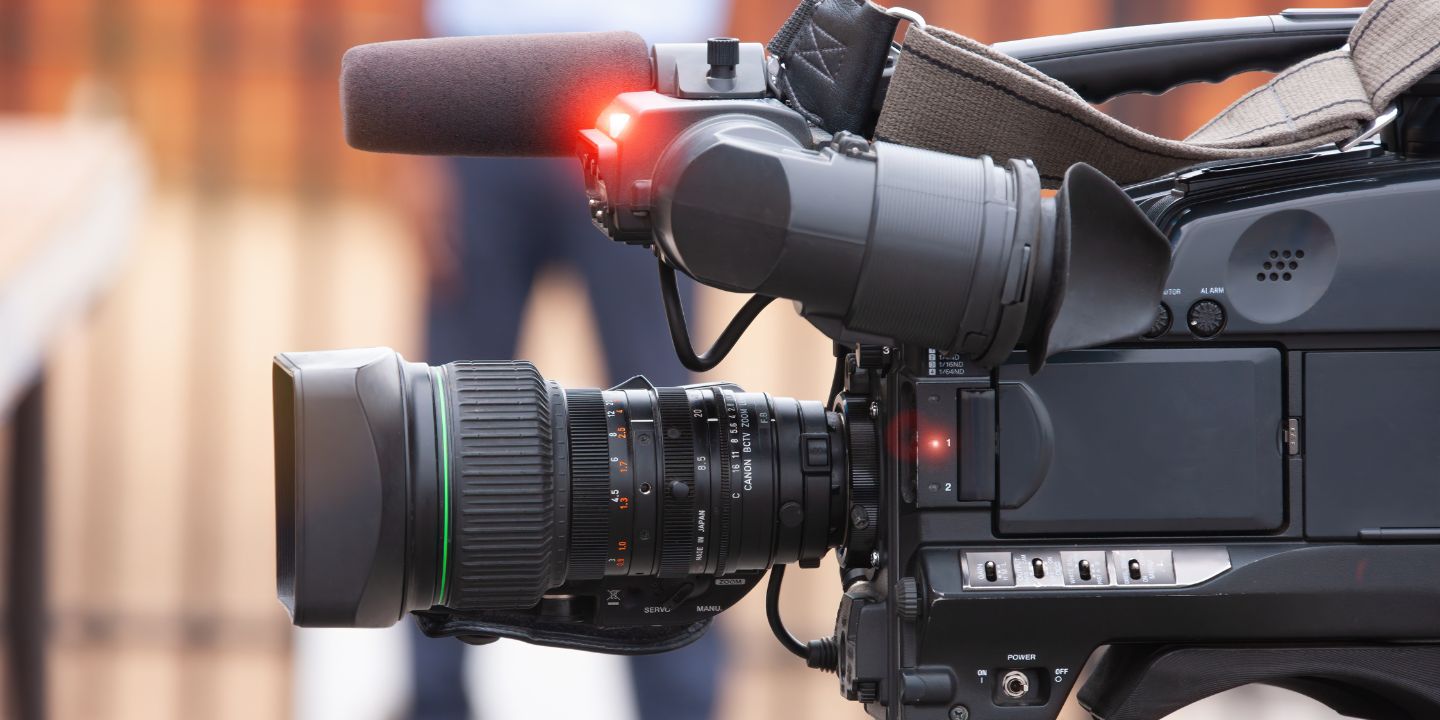 Kamera med rødt lys