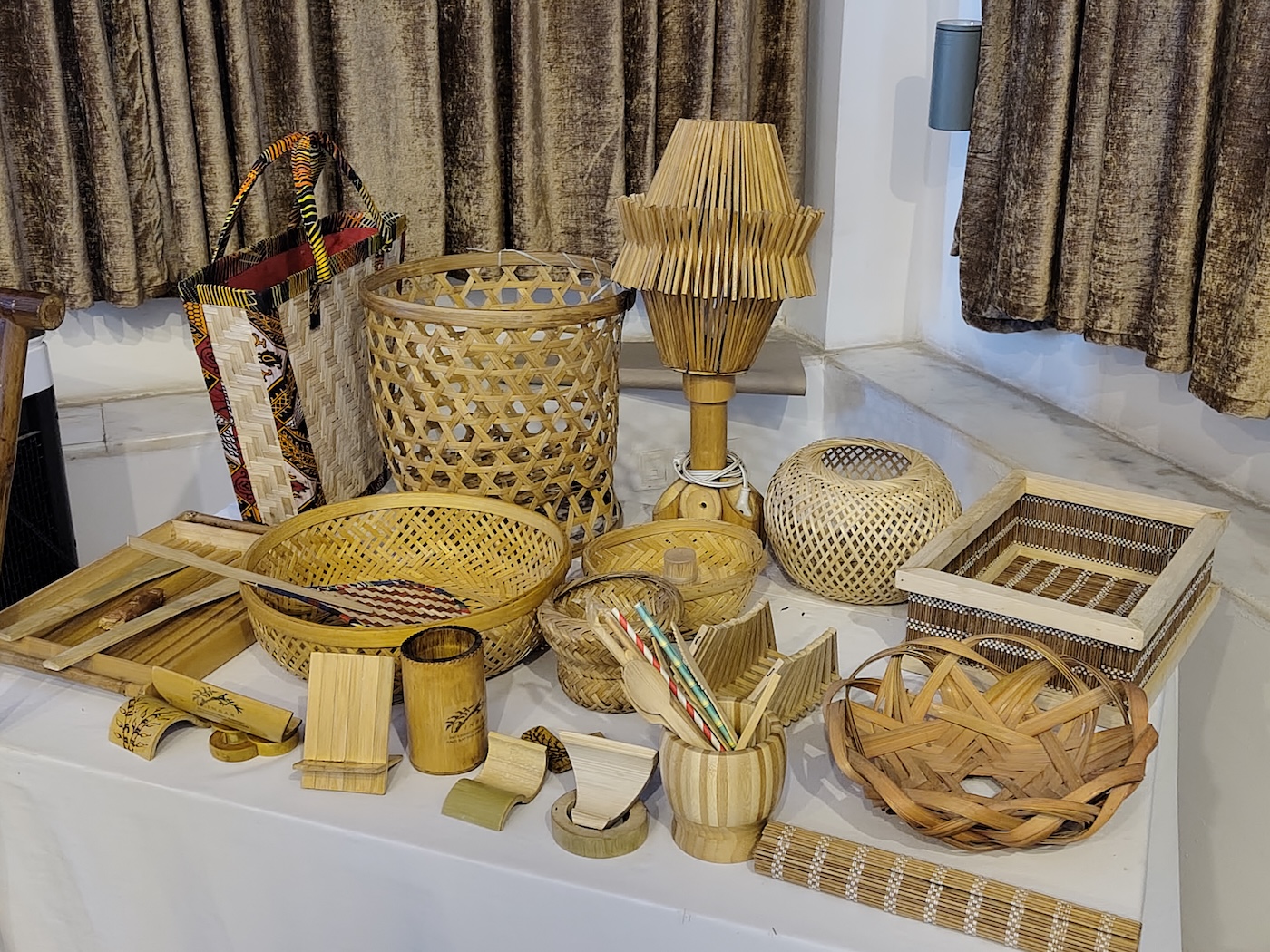 Diverse ting laget av bambus