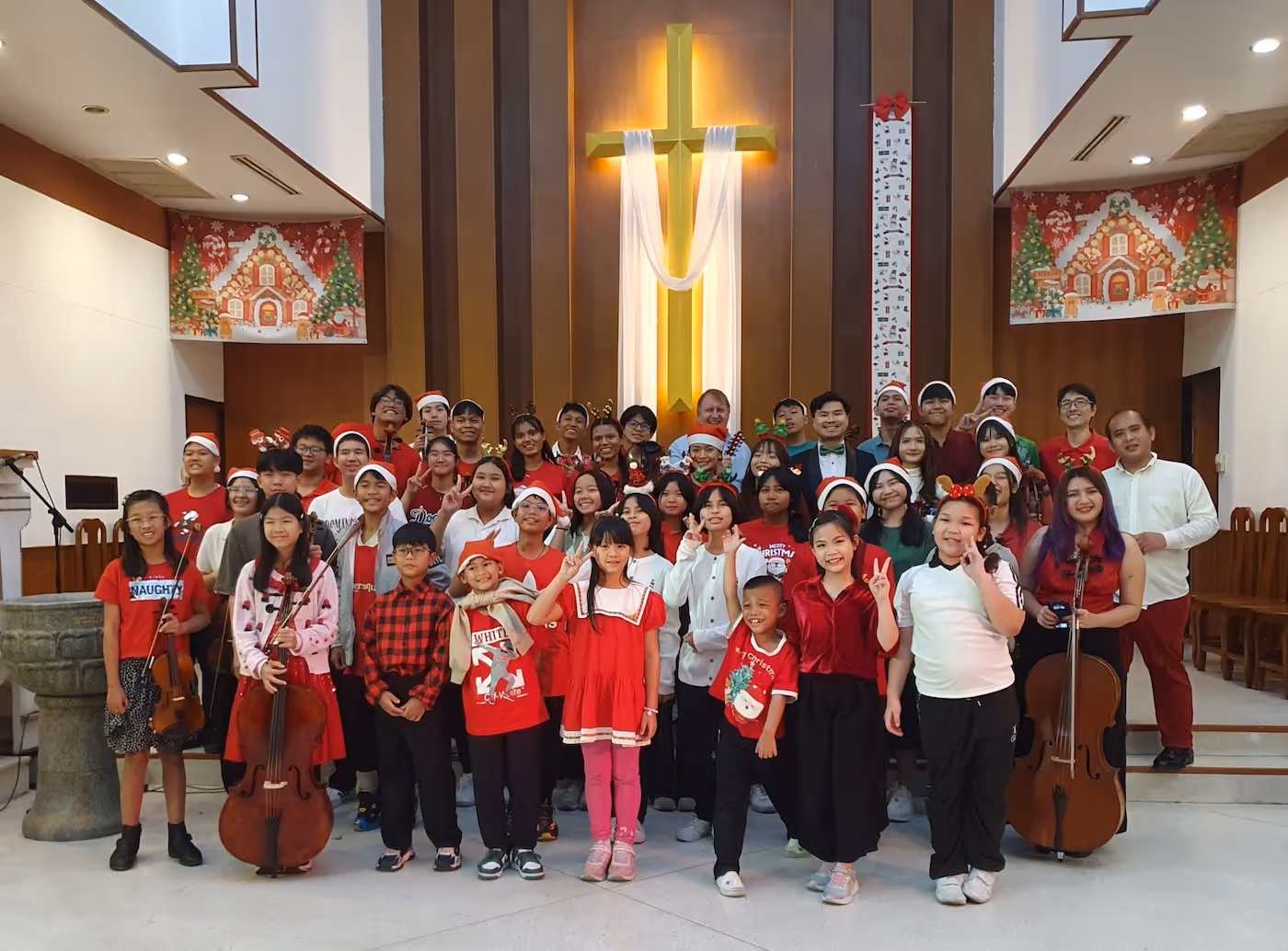 Gruppebilde av medlemmene i Immanuel orkester