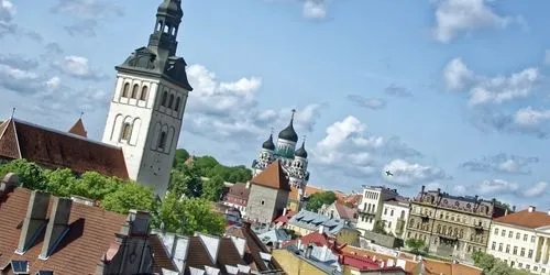 Bildet viser et bybilde fra Tallinn