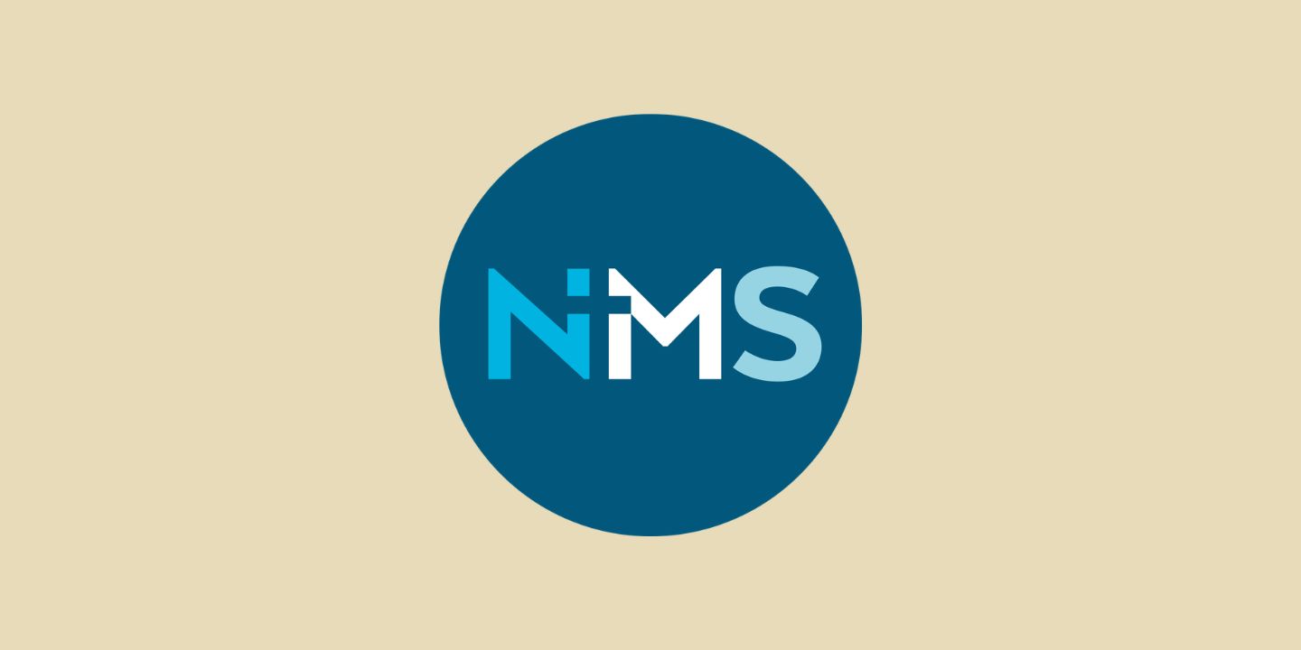 Bildet viser NMS sin logo