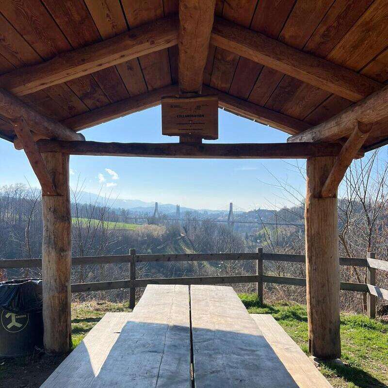 Pique-nique et point de vue sur le pont de la Poya