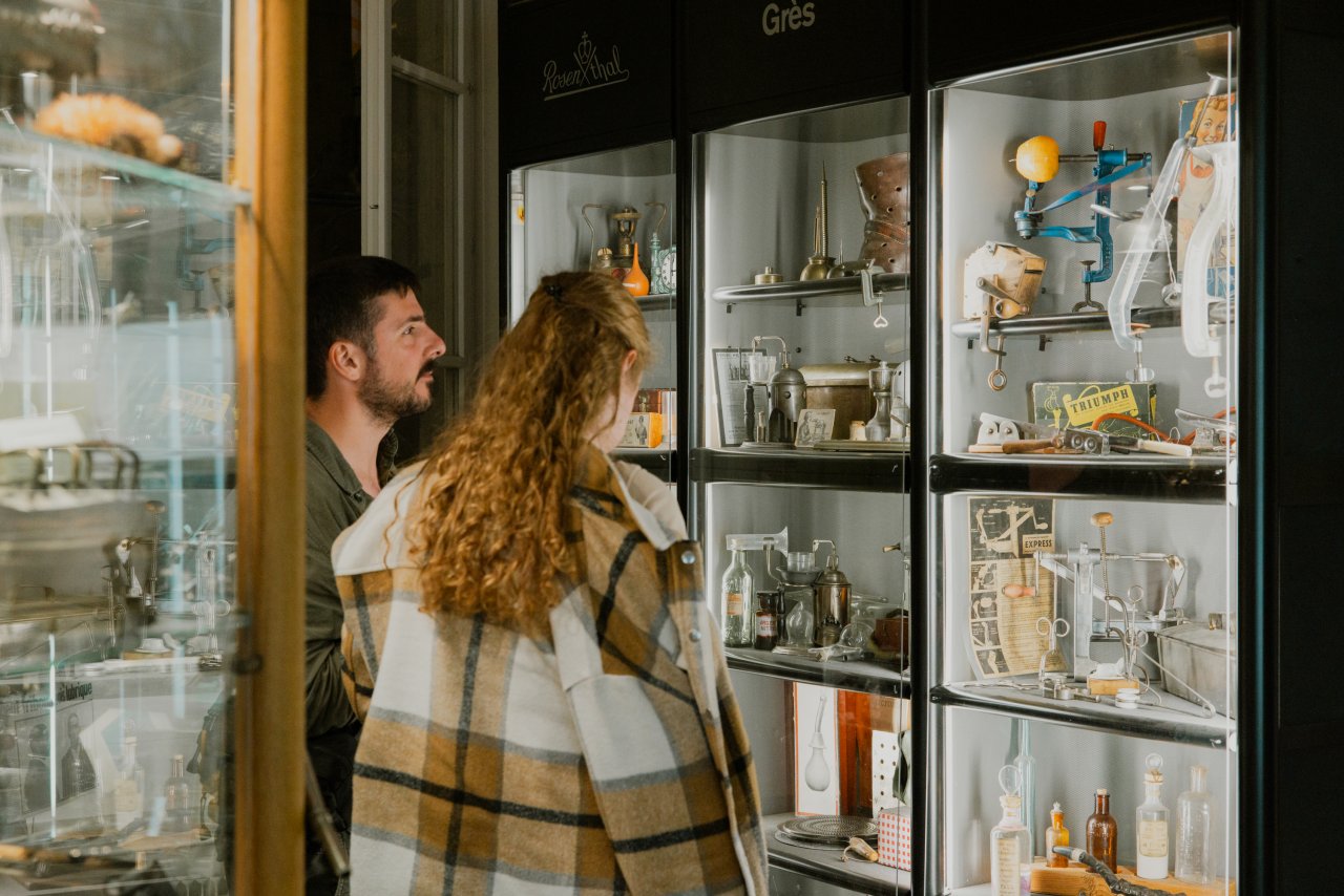 Schweizer Nähmaschinenmuseum mit kuriosen Objekten