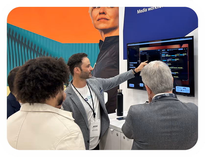qibb team addressing questions at a tradeshow