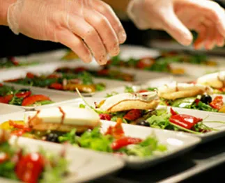 De kunst van het opmaken van je salade: enkele handige tips