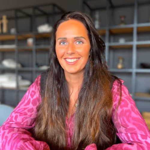 Leonie Nijboer, secretarieel medewerkster van Ecocert in kantooromgeving