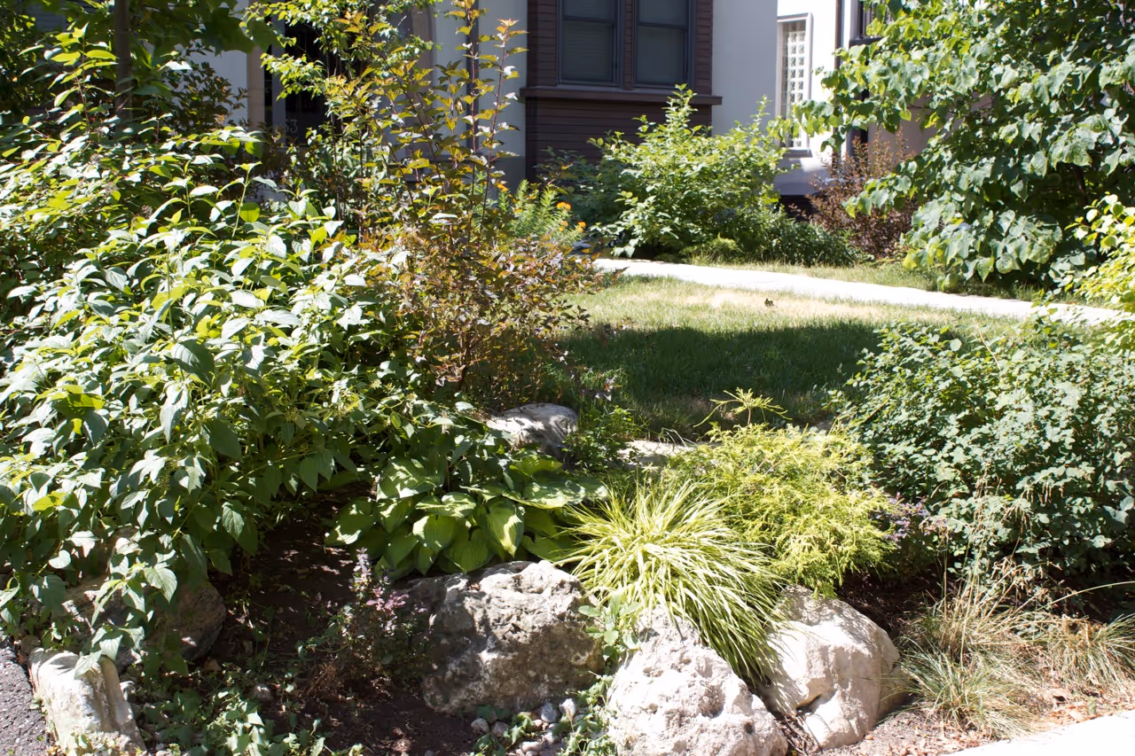 River Rock Garden Edge
