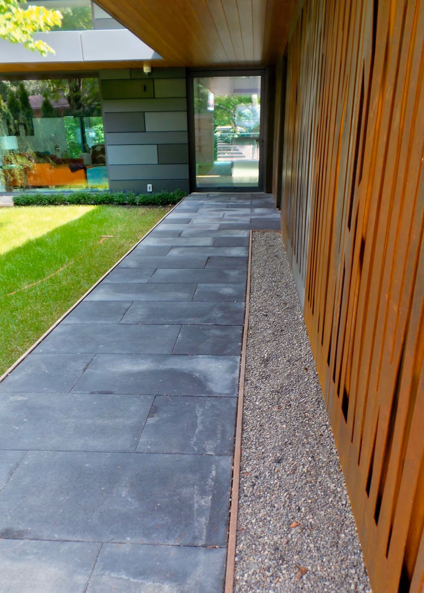 Stone Entranceway with large granite slabs