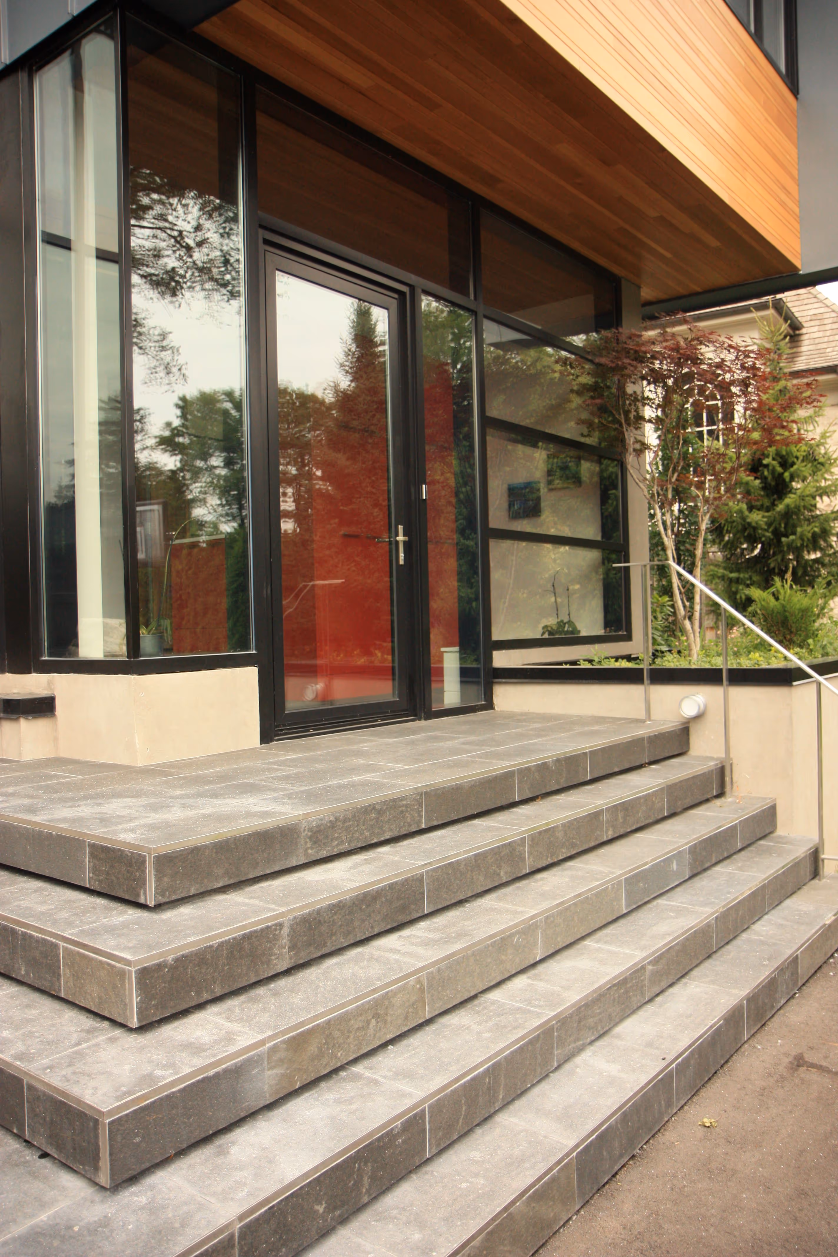 armor stone stairs up to front of the house door