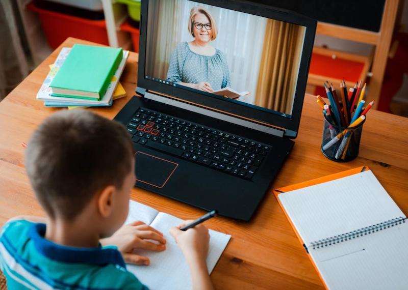 teacher on zoom