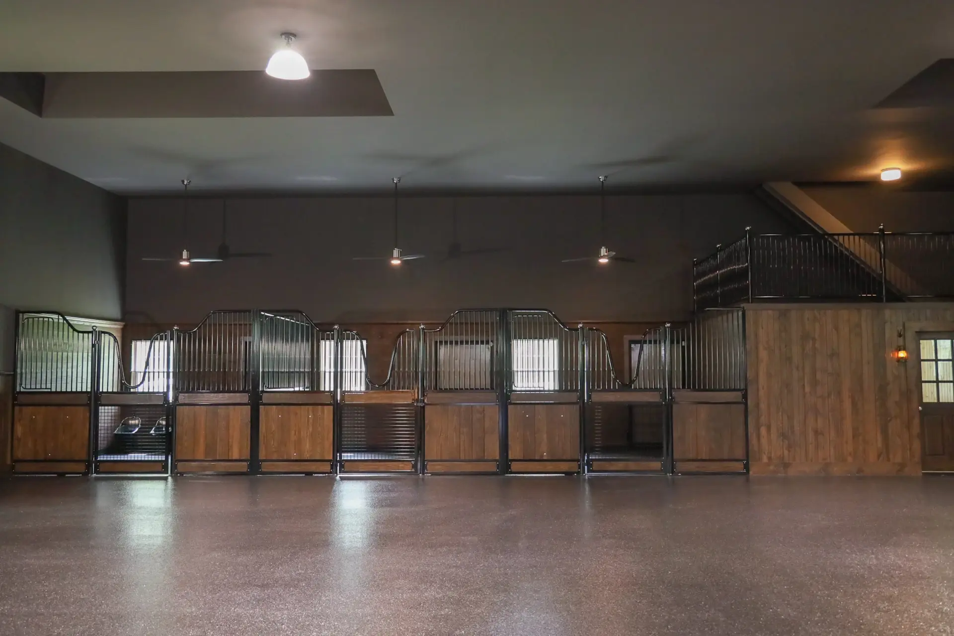 roush barn three stall fronts