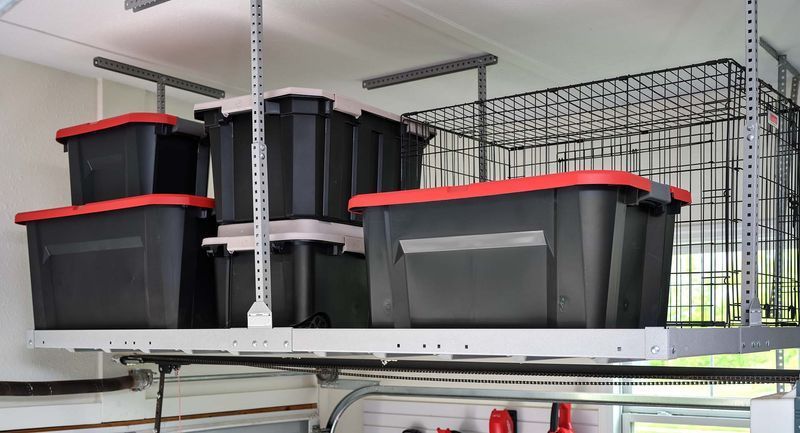 Best Tips for Organizing Holiday Decor in Your Garage