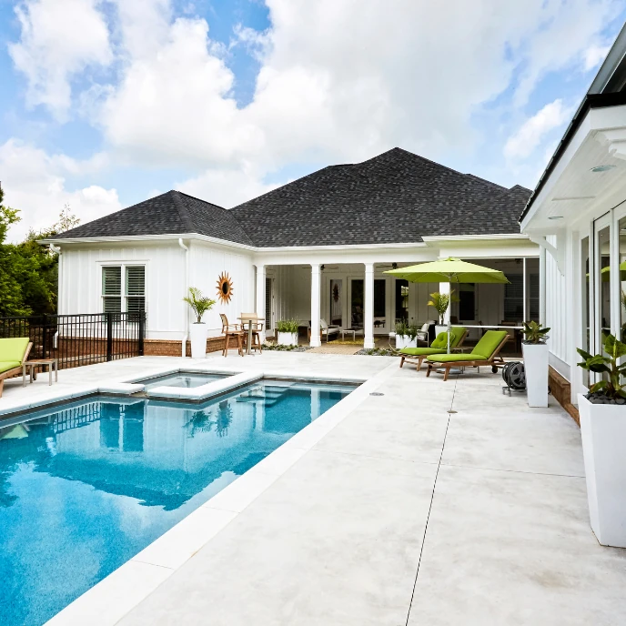 Home with pool and hot tub / spa  in Amarillo Texas by Lone Star Luxury Pools