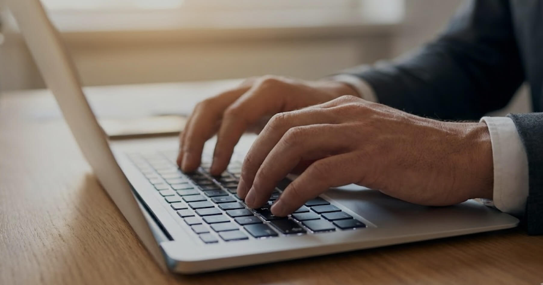 What is a Law Firm Administrative Assistant? Role & Daily Tasks