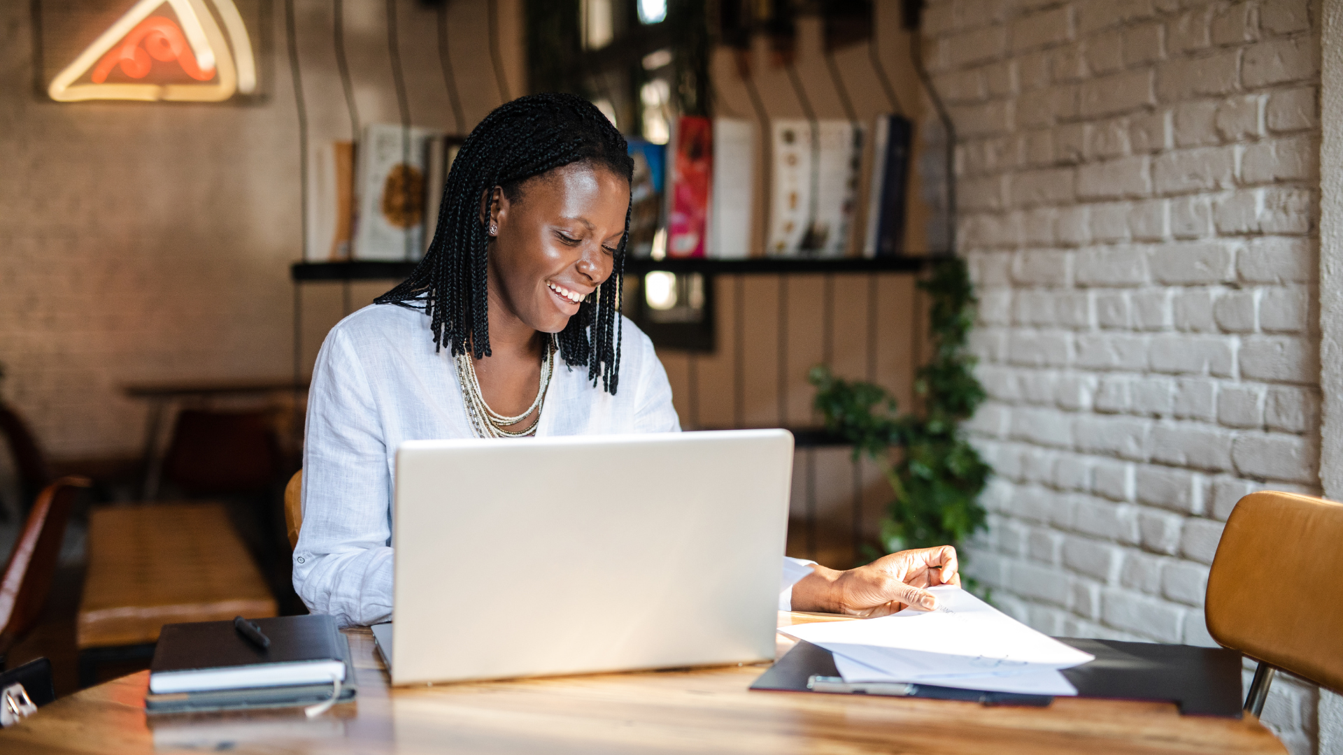 Social Media for Lawyers: A Complete Guide for Law Firms