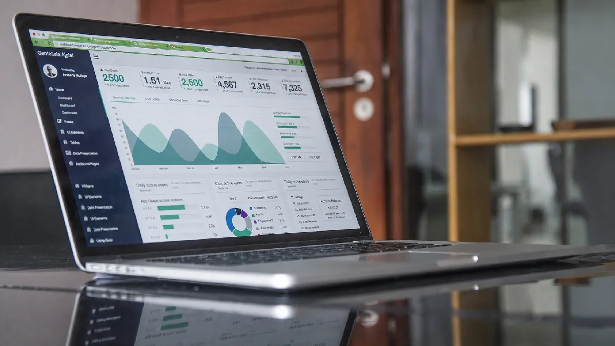 Laptop displaying financial charts, representing the common pitfalls of modern investing