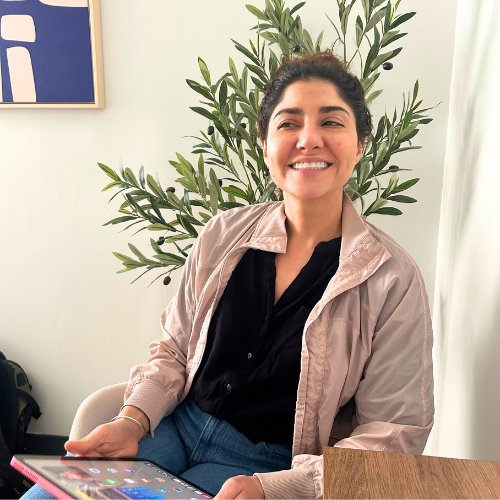 Roxanna Barzegar, NP