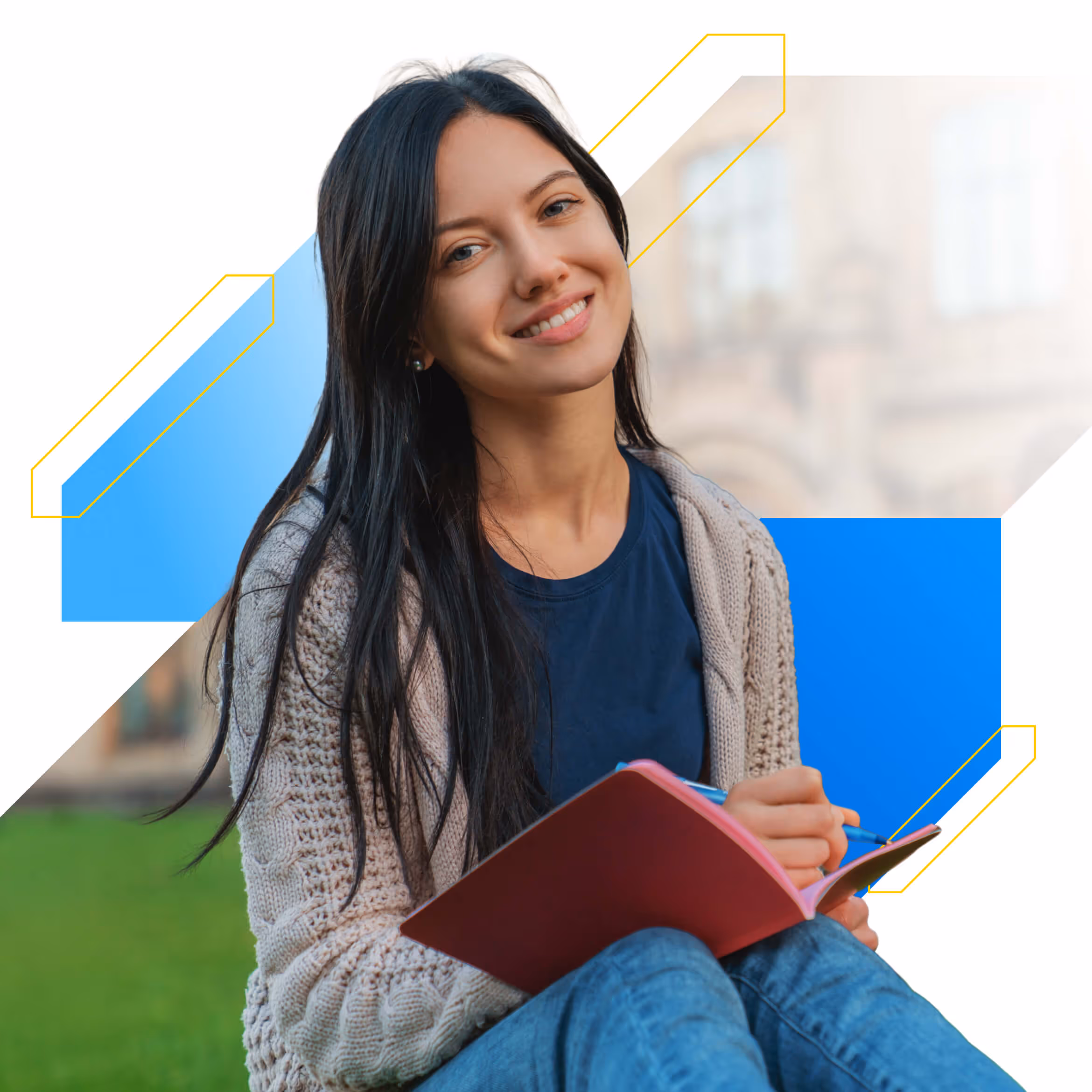 A student smiling for a photo.