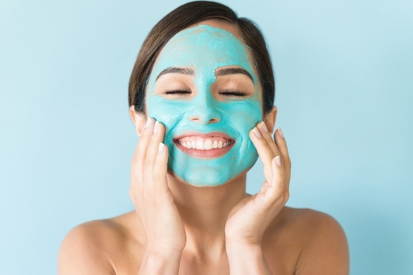 Skin exfoliation is the best treatment for extremely clogged pores.