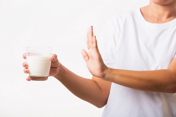 Back acne is caused by eating the wrong foods.