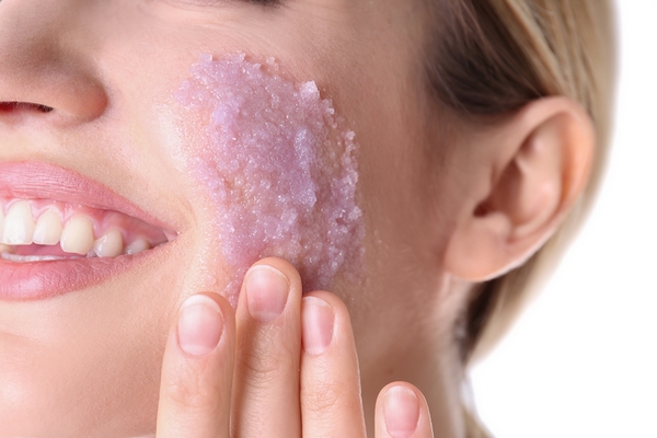 Benefit #4: Exfoliating unclogs your pores.