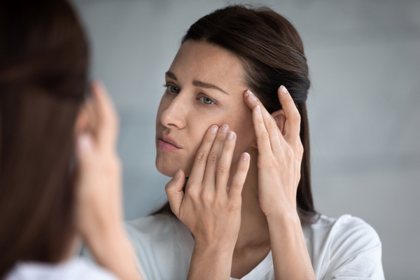 7 Common Skin Problems Caused by Stress