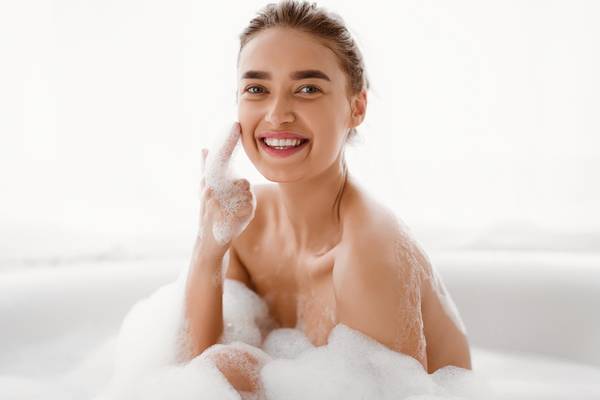 A warm bath is one of the most effective home remedies for dry skin on face.