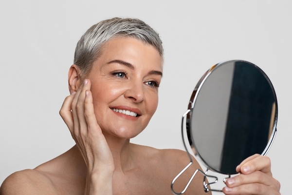8 Best Ways to Remove Wrinkles and Fine Lines