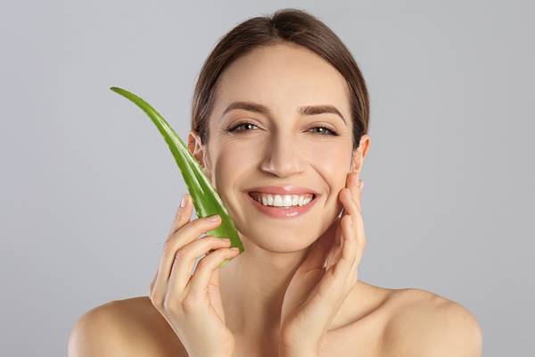 Many people use aloe vera for acne scars removal and treatment.