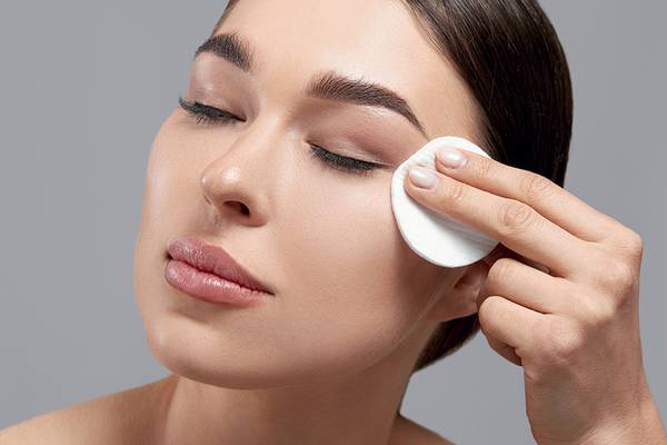 Exfoliation can be good home remedies for sun damaged face.