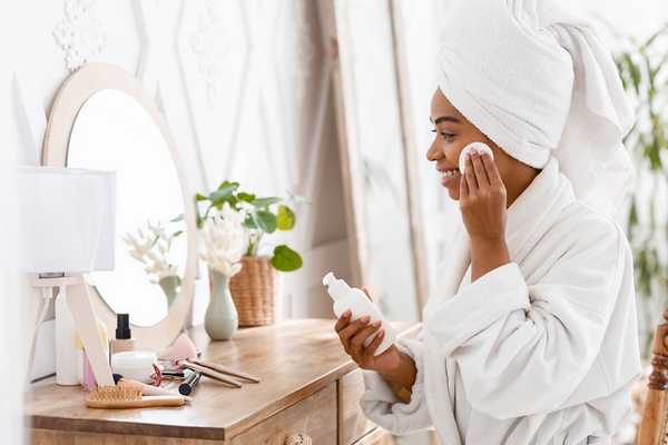 Cleanse your face every night for clear skin.