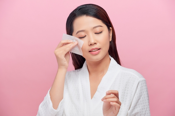 Cleanse the skin before your laser hair removal treatment.