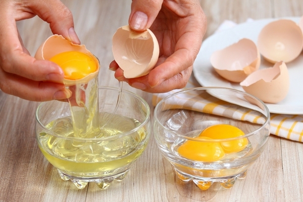 Egg yolk can be used to get soft hands naturally at home.