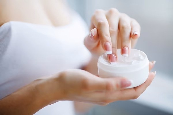 Natural soaps & hand moisturizers