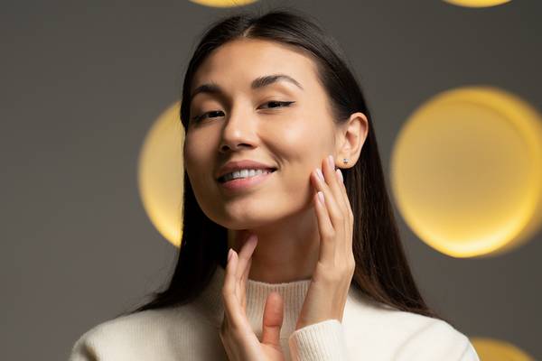 Touching your face causes clogged pores