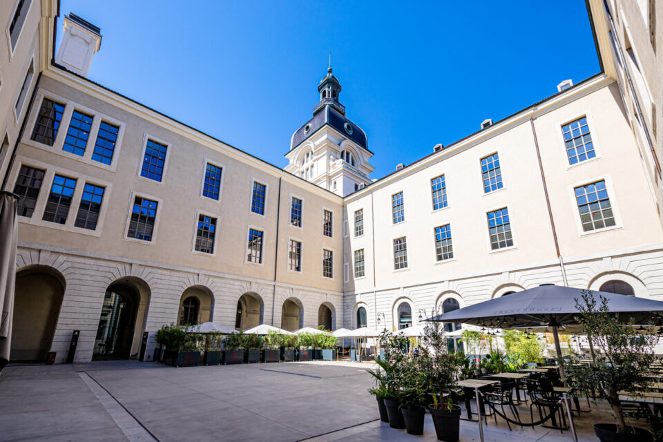 cours grand hotel dieu