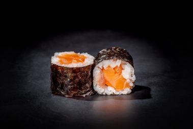 Hosso Maki Saumon