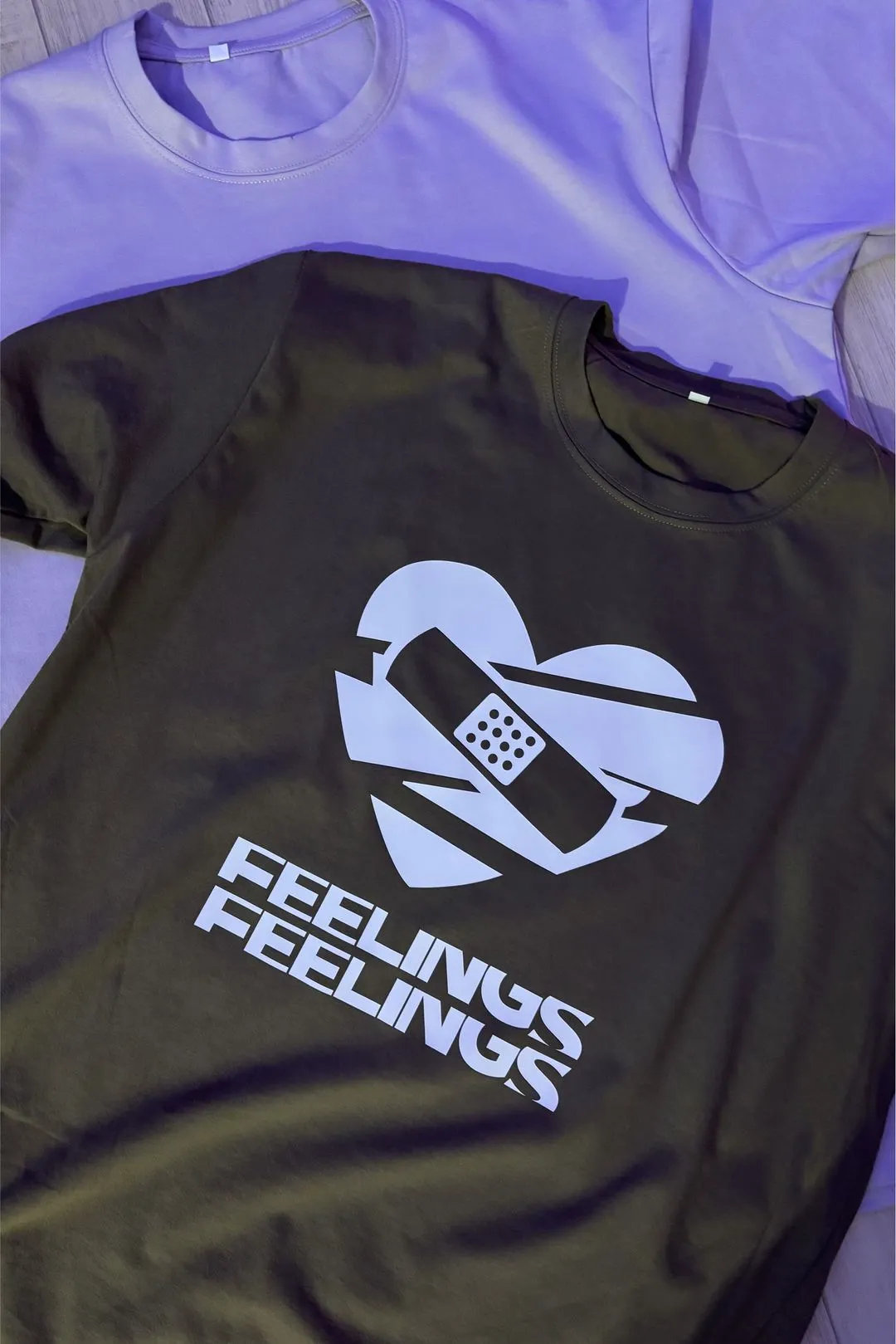 T_shirts_with_heart_design