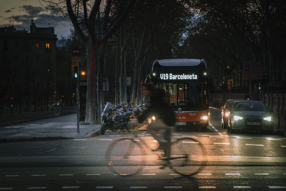 bus in barcelona winter