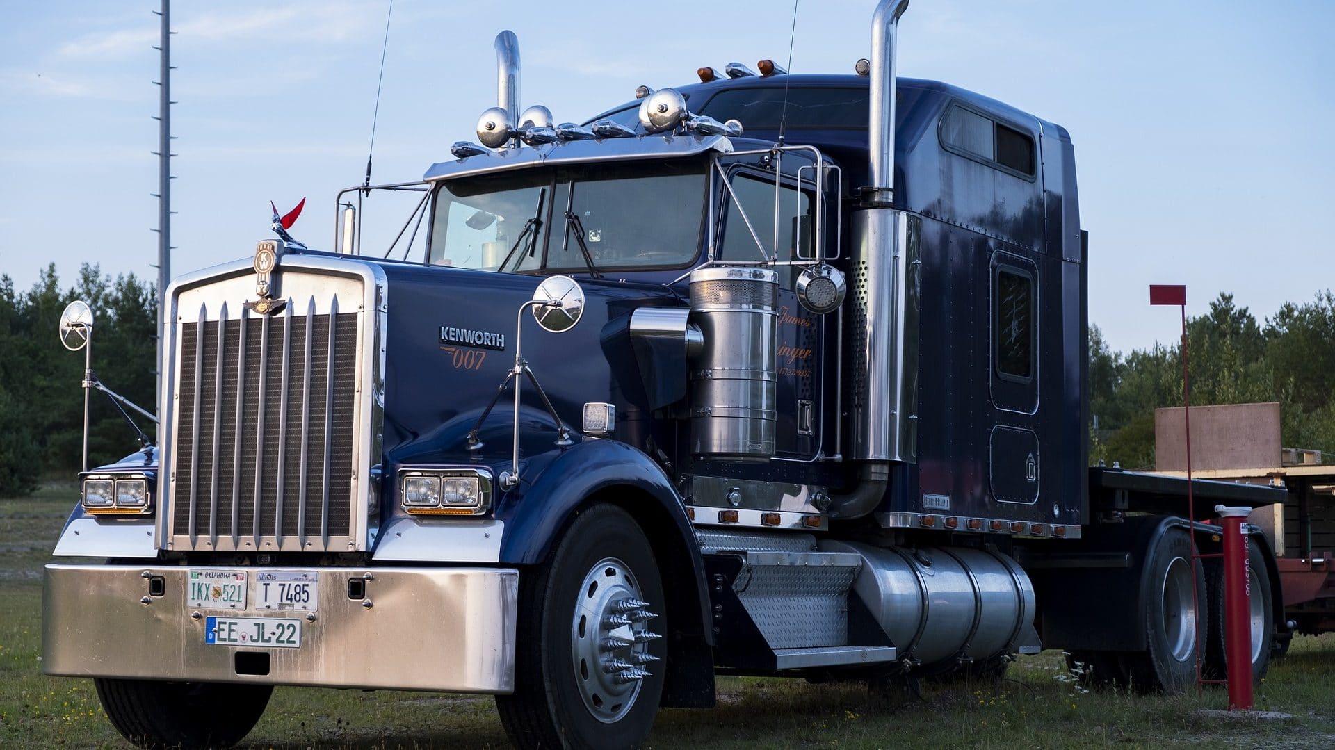 Tracking via Shipwell mobile app: How to initiate tracking at any time