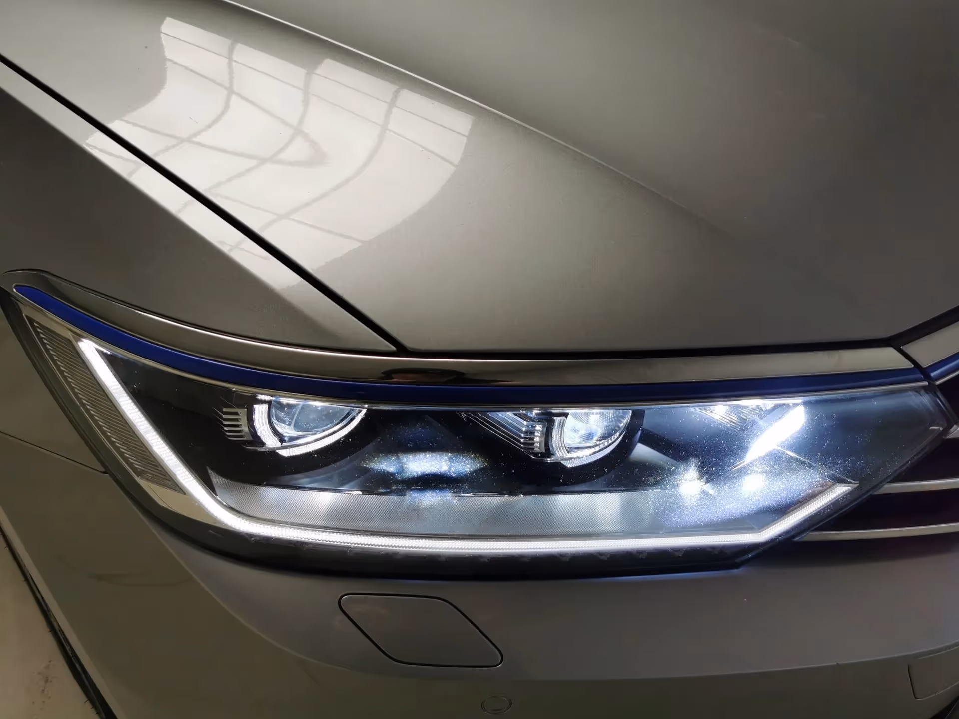VW Passat