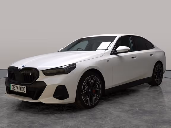 BMW i5