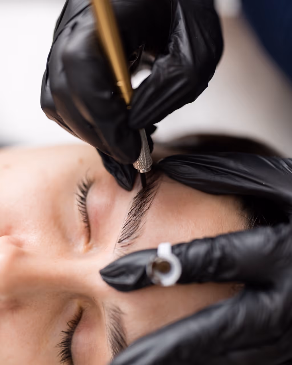 Microblading vs Micropigmentation: What’s the Difference & Which Is Best