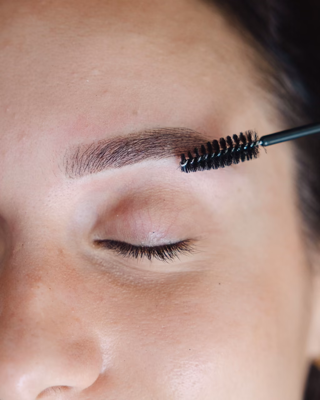 What Are Ombre Eyebrows? (Powder Brows Explained)