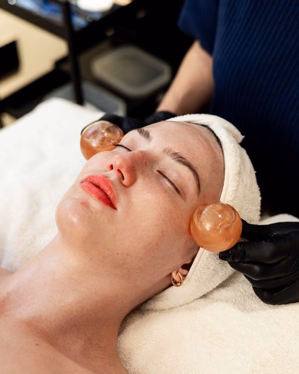 Which Facial is Best for Glowing Skin? Your Guide to a Radiant Complexion