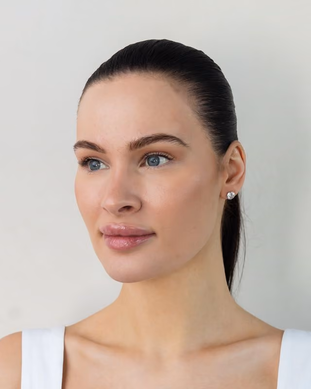 Nanoblading Brows Explained: What It Is, Benefits & Who It’s Best For